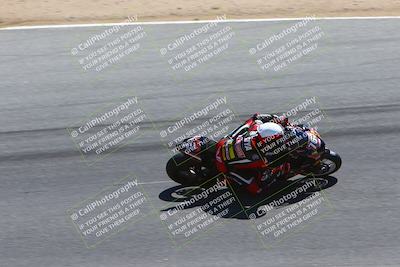 media/Jun-26-2022-CRA (Sun) [[122d0e5426]]/Race 13 (Expert 1000 Superbike)/Start Finish/